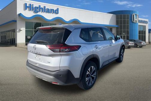 2023 Nissan Rogue SV