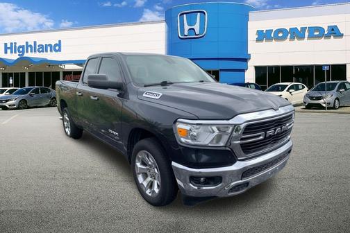 Maximum Steel Metallic Clearcoat 2019 RAM 1500 Big Horn