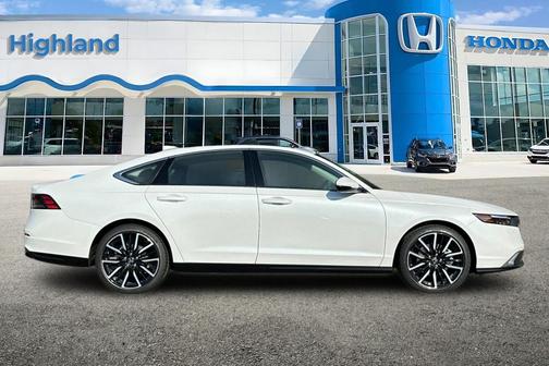 2025 Honda Accord Hybrid Touring