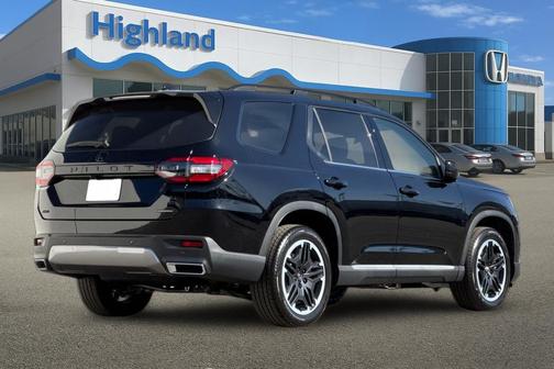 2026 Honda Pilot Touring 8-Passenger