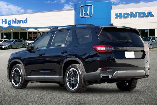 2026 Honda Pilot Touring 8-Passenger