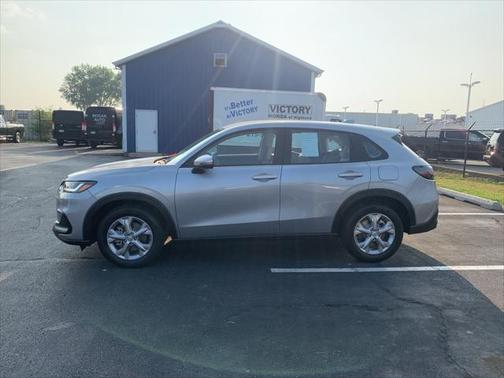 2025 Honda HR-V LX