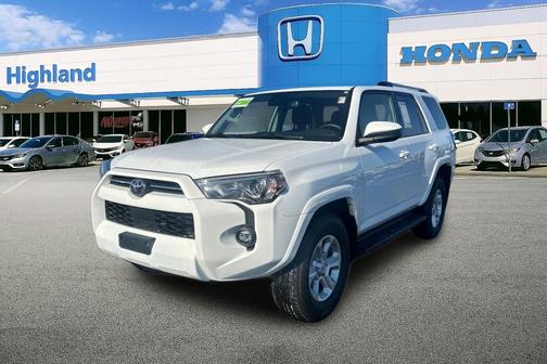 2024 Toyota 4Runner SR5