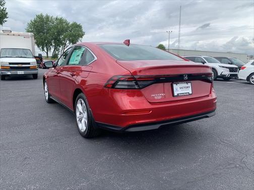 2025 Honda Accord LX 1.5T