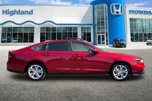 2025 Honda Accord LX 1.5T