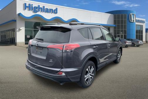 Magnetic Gray Metallic 2017 Toyota RAV4 LE