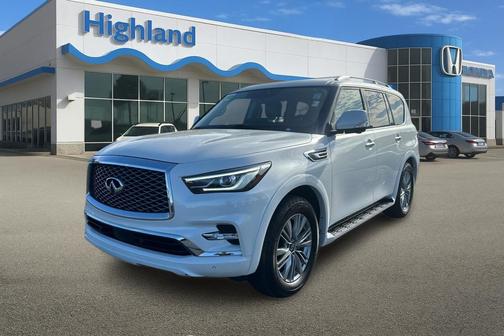 2023 INFINITI QX80 Luxe