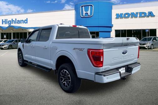 Space White Metallic 2022 Ford F-150 XLT