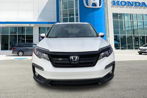 Platinum White 2022 Honda Pilot AWD Special Edition