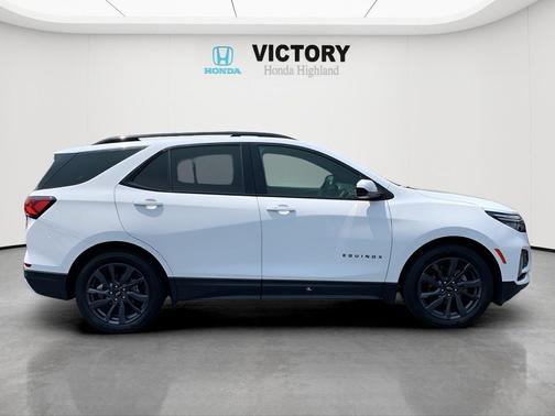 2022 Chevrolet Equinox FWD RS