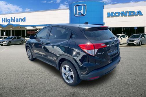 Crystal Black Pearl 2021 Honda HR-V LX