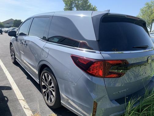 2025 Honda Odyssey Elite