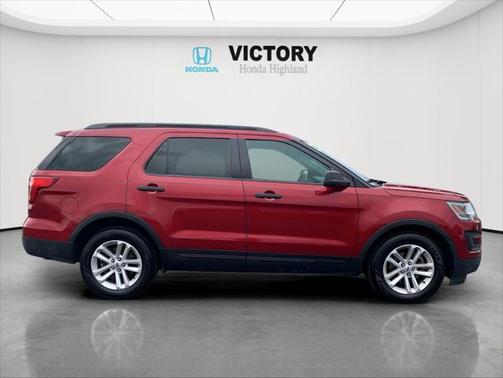 2016 Ford Explorer Base