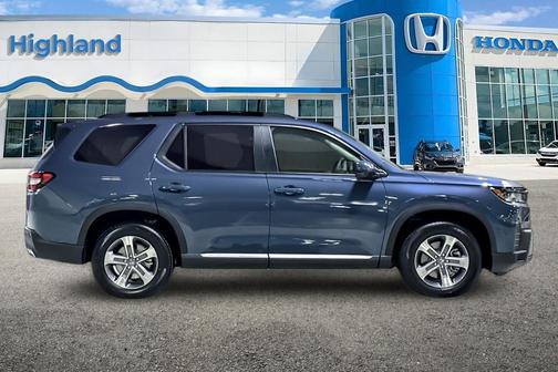 Smoke 2026 Honda Pilot EX-L