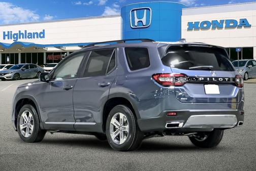 Smoke 2026 Honda Pilot EX-L
