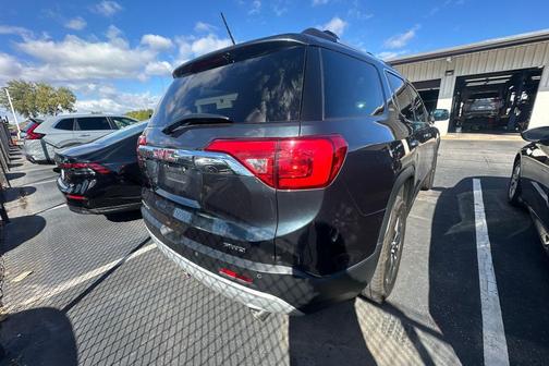 2019 GMC Acadia SLT-1
