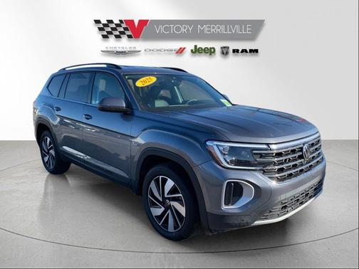Platinum Gray Metallic 2025 Volkswagen Atlas 2.0T SE w/Technology 4MOTION