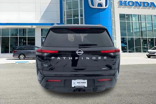2025 Nissan Pathfinder SV 4WD