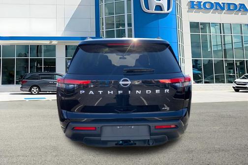 2025 Nissan Pathfinder SV 4WD
