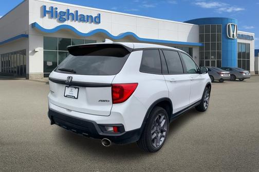 Platinum White Pearl 2023 Honda Passport AWD EX-L