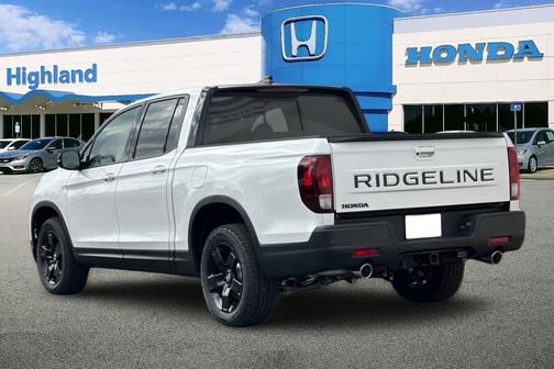 Platinum 2026 Honda Ridgeline Black
