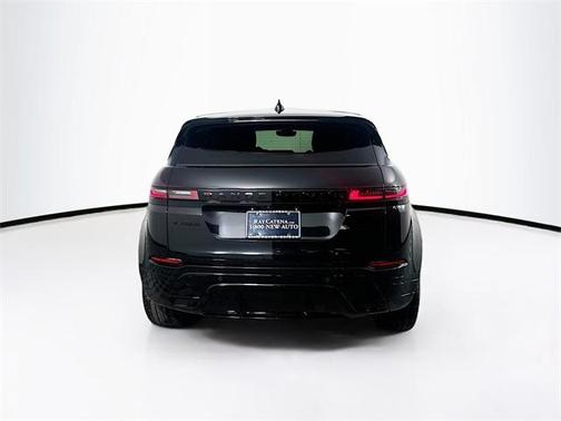 2026 Land Rover Range Rover Evoque Dynamic SE
