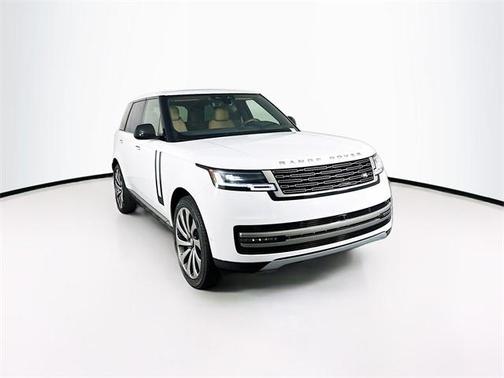 2025 Land Rover Range Rover P400 SE
