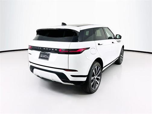 2026 Land Rover Range Rover Evoque Dynamic SE