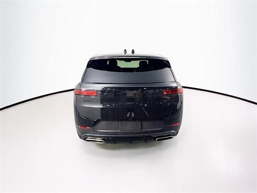 2025 Land Rover Range Rover Sport P360 SE