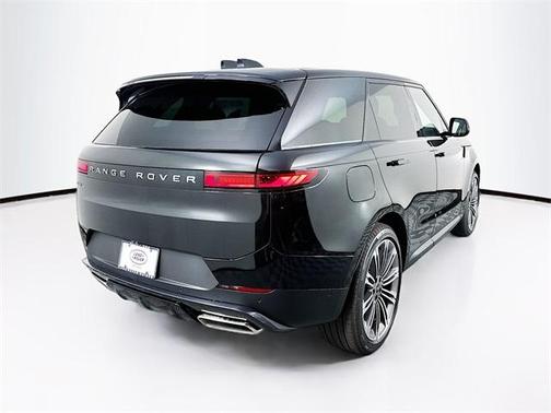 2025 Land Rover Range Rover Sport P360 SE