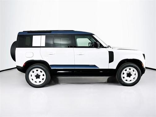 2025 Land Rover Defender P300