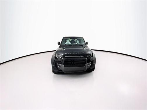 2025 Land Rover Defender P525 V8