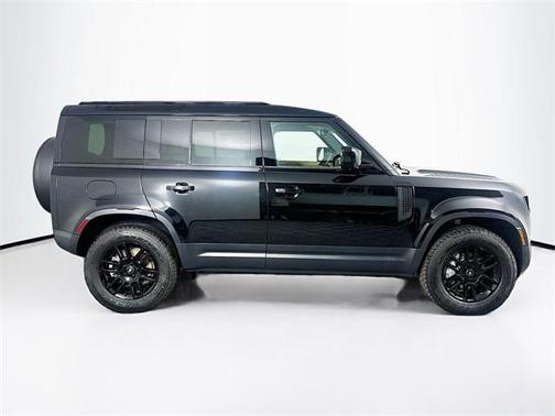 2025 Land Rover Defender P400 S