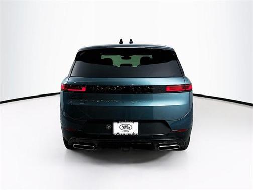 2025 Land Rover Range Rover Sport P360 SE