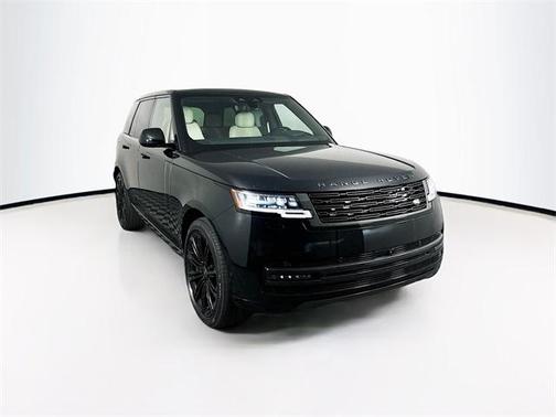 2025 Land Rover Range Rover P530 SE