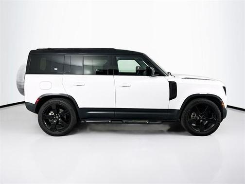 2024 Land Rover Defender P300
