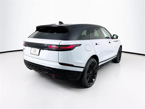 2026 Land Rover Range Rover Velar P400 Dynamic SE