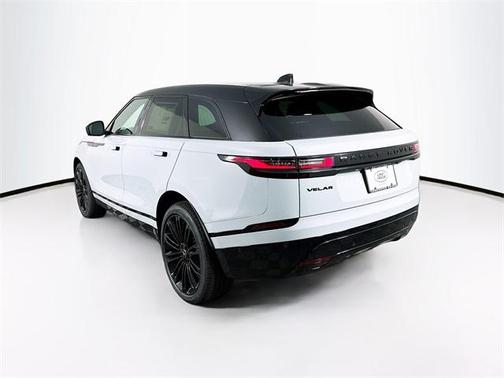 2026 Land Rover Range Rover Velar P400 Dynamic SE