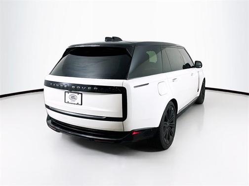 2024 Land Rover Range Rover P400 SE