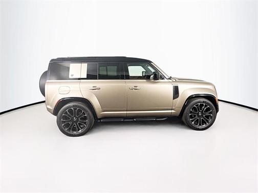 2025 Land Rover Defender V8