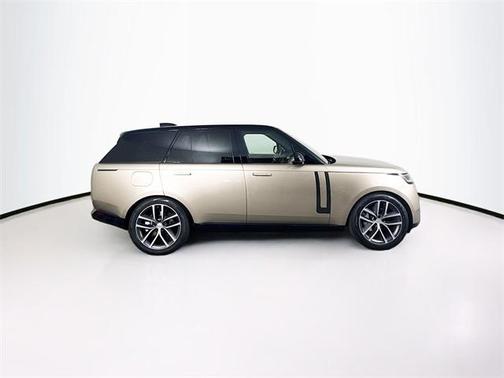 2025 Land Rover Range Rover P400 SE