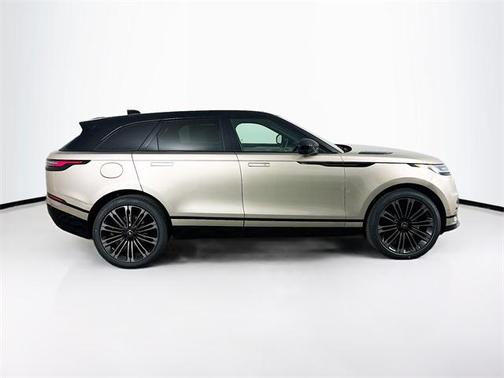 2026 Land Rover Range Rover Velar Dynamic SE
