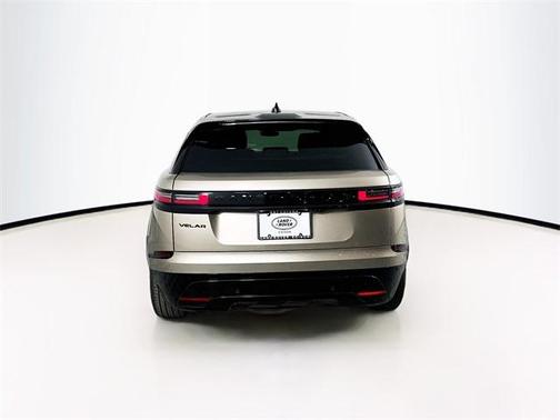 2026 Land Rover Range Rover Velar Dynamic SE
