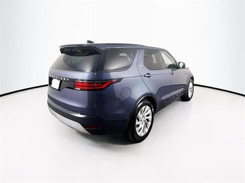 2025 Land Rover Discovery P300 S