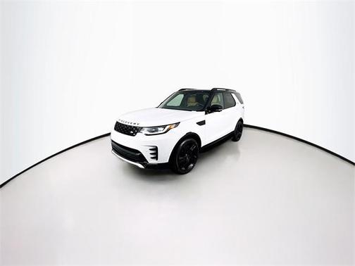 2025 Land Rover Discovery P360 Dynamic SE