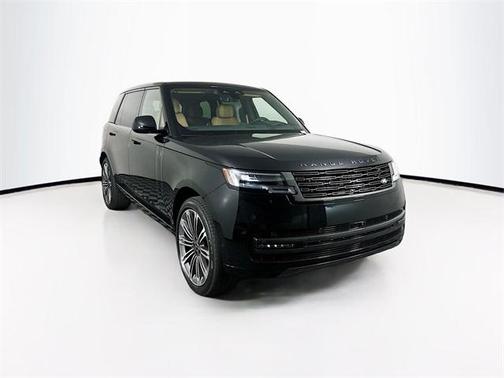 2025 Land Rover Range Rover P400 SE 7 Seat