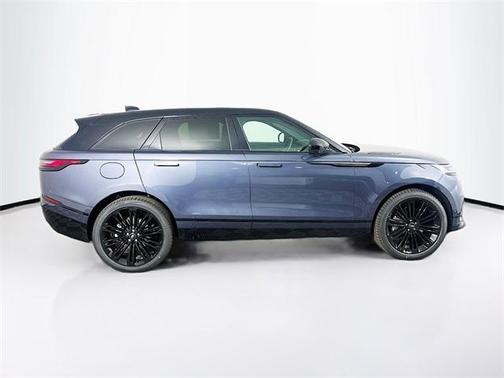 2026 Land Rover Range Rover Velar Dynamic SE
