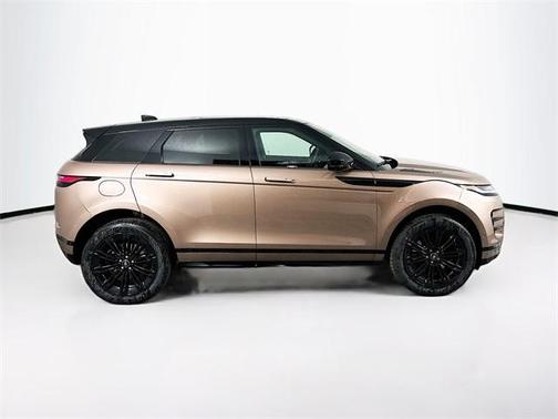 2026 Land Rover Range Rover Evoque Dynamic SE