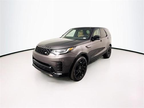 2025 Land Rover Discovery P300 Dynamic SE