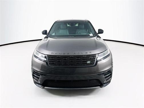 2026 Land Rover Range Rover Velar Dynamic SE